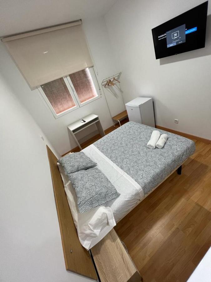 Hospedaje Colonia Vallecas Madrid Exterior photo